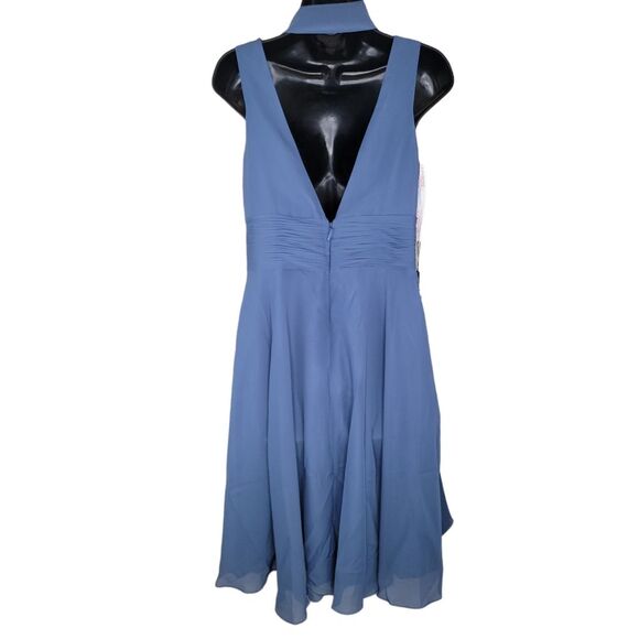 JJ'S House A-line V-Neck Asymmetrical Chiffon Bridesmaid Dress Size 8 - Picture 4 of 10